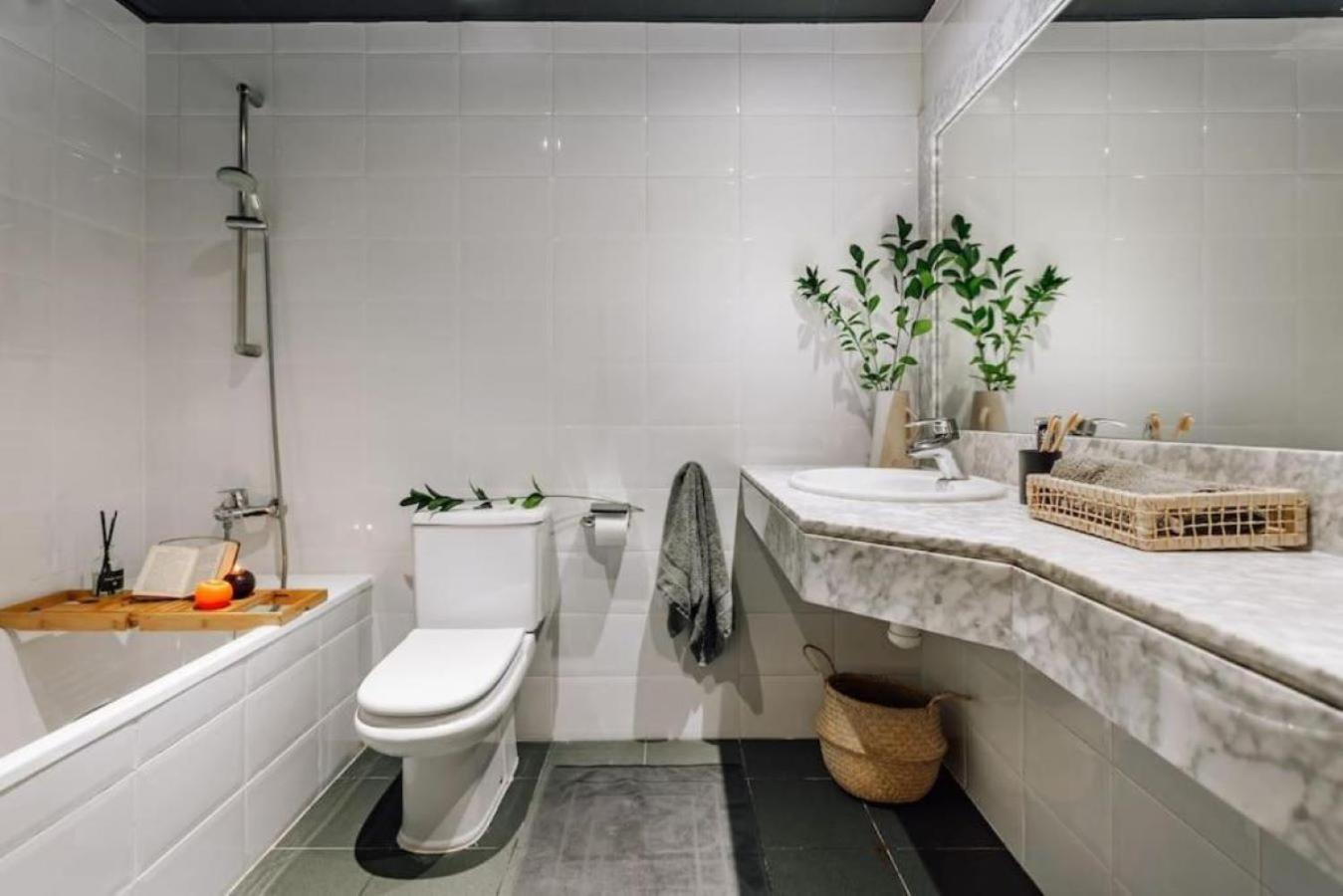 Apartamento Kamina - 2 Bedroom In Passeig De Gracia *